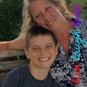 Meet your Posher, Cynthia